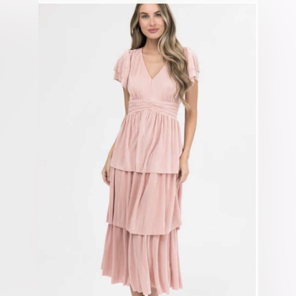Pleated Midi Dress with V-Neckline blush pink